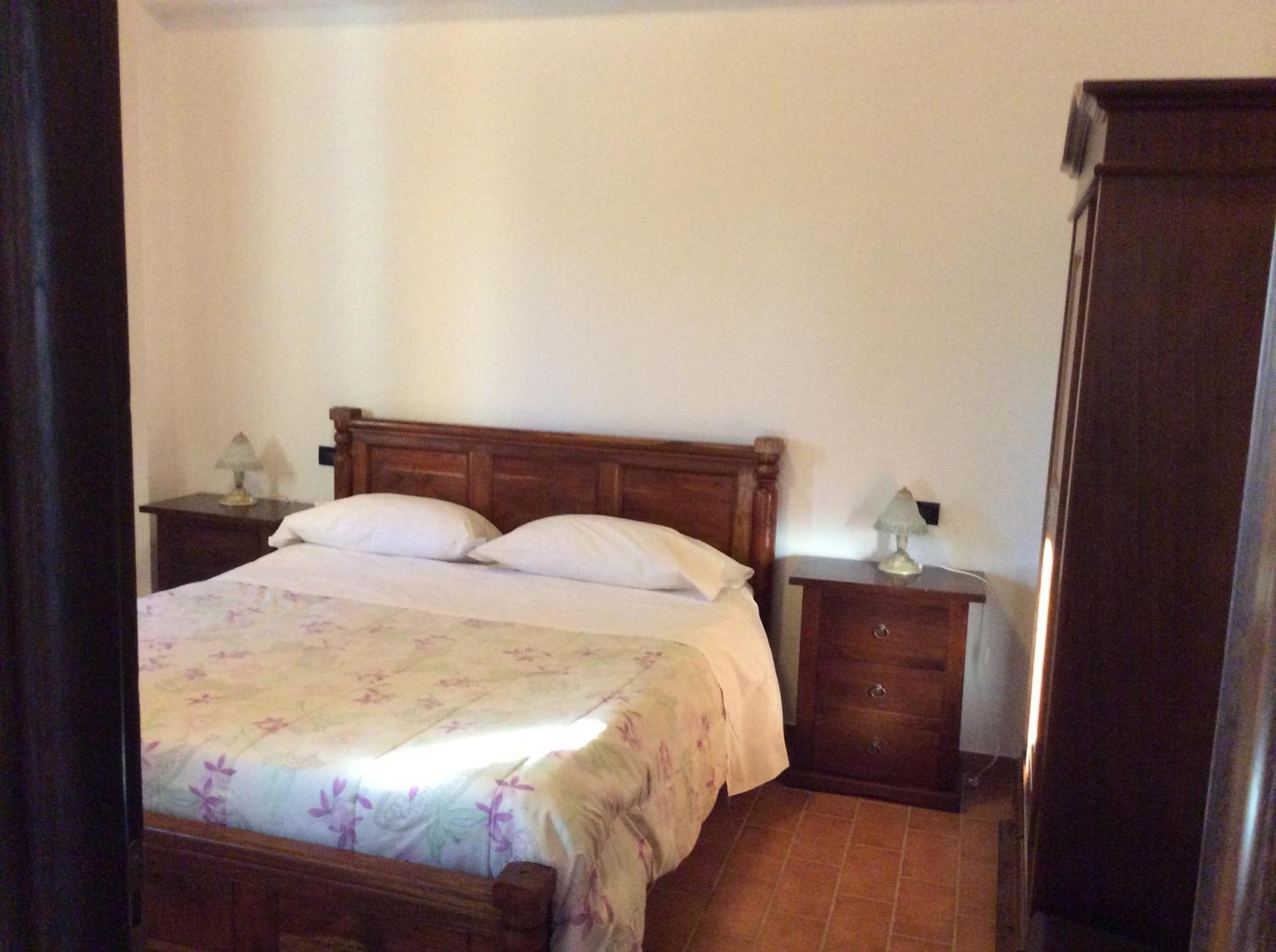 Hotel Il Feudo Dei Pierleoni Селано Номер фото